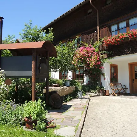 Apartment Karin Mitten Im Gruenen